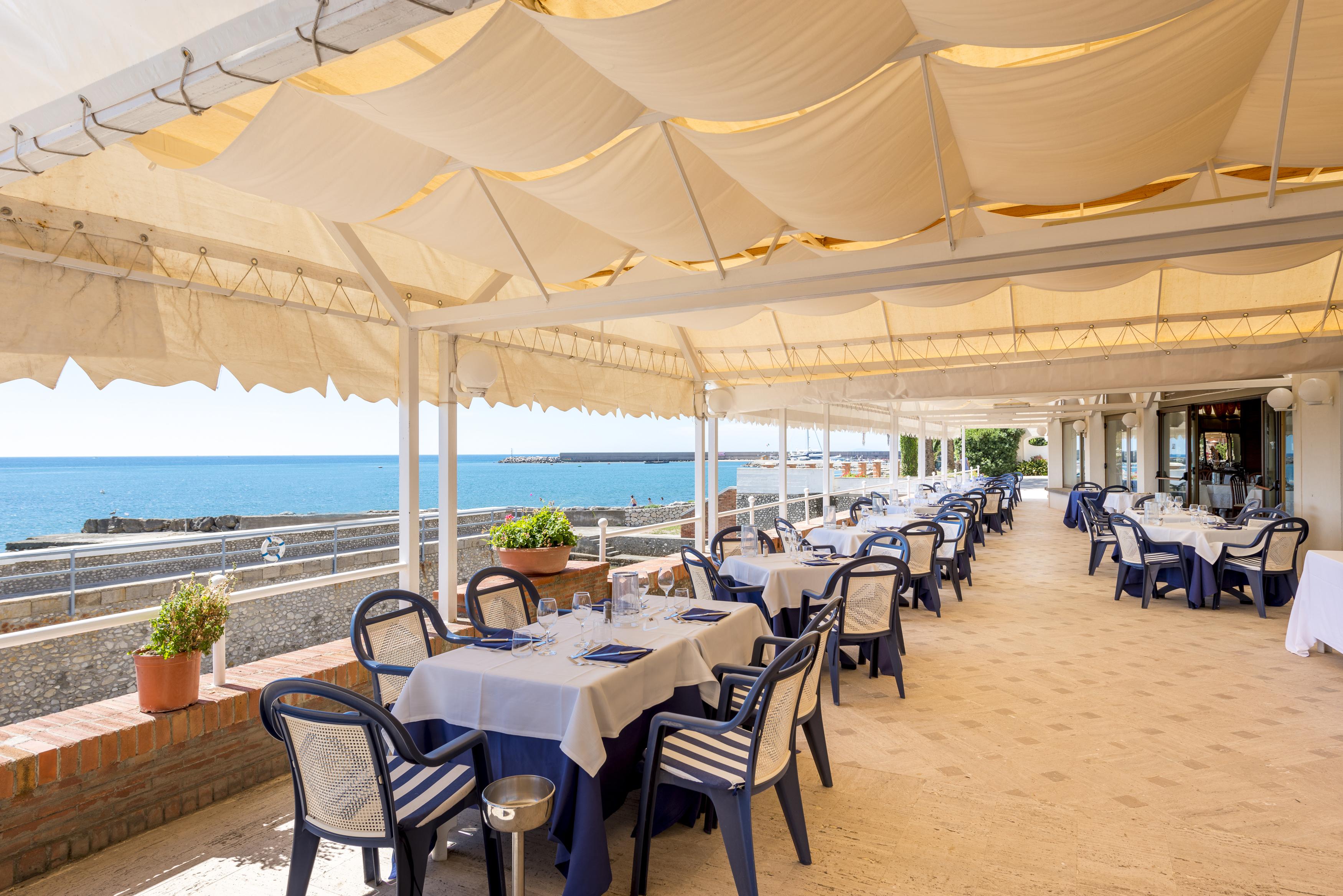 Hotel Ristorante Maga Circe San Felice Circeo Eksteriør bilde