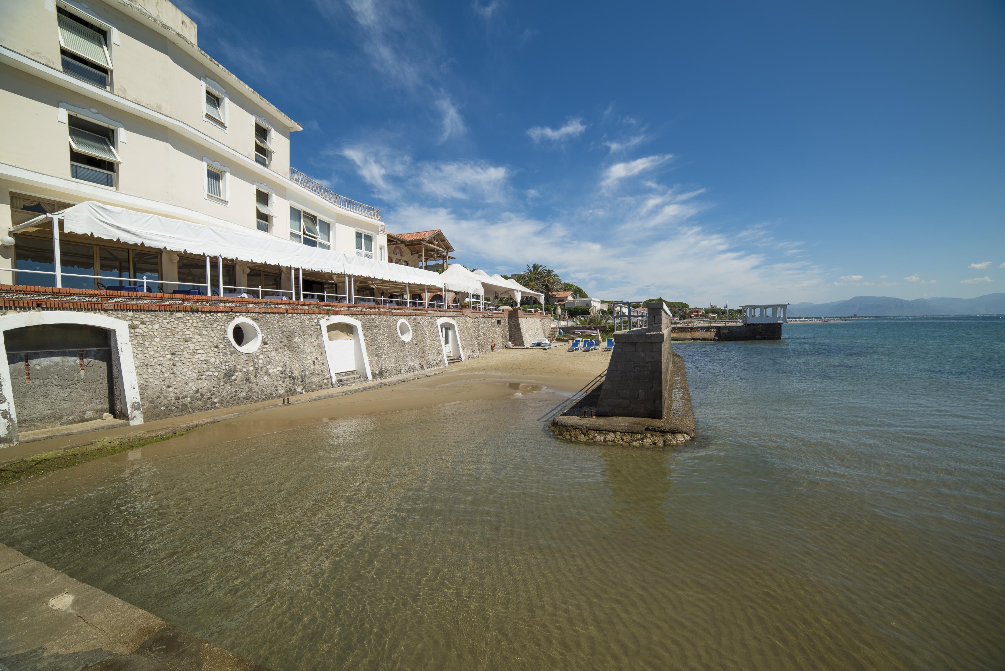 Hotel Ristorante Maga Circe San Felice Circeo Eksteriør bilde